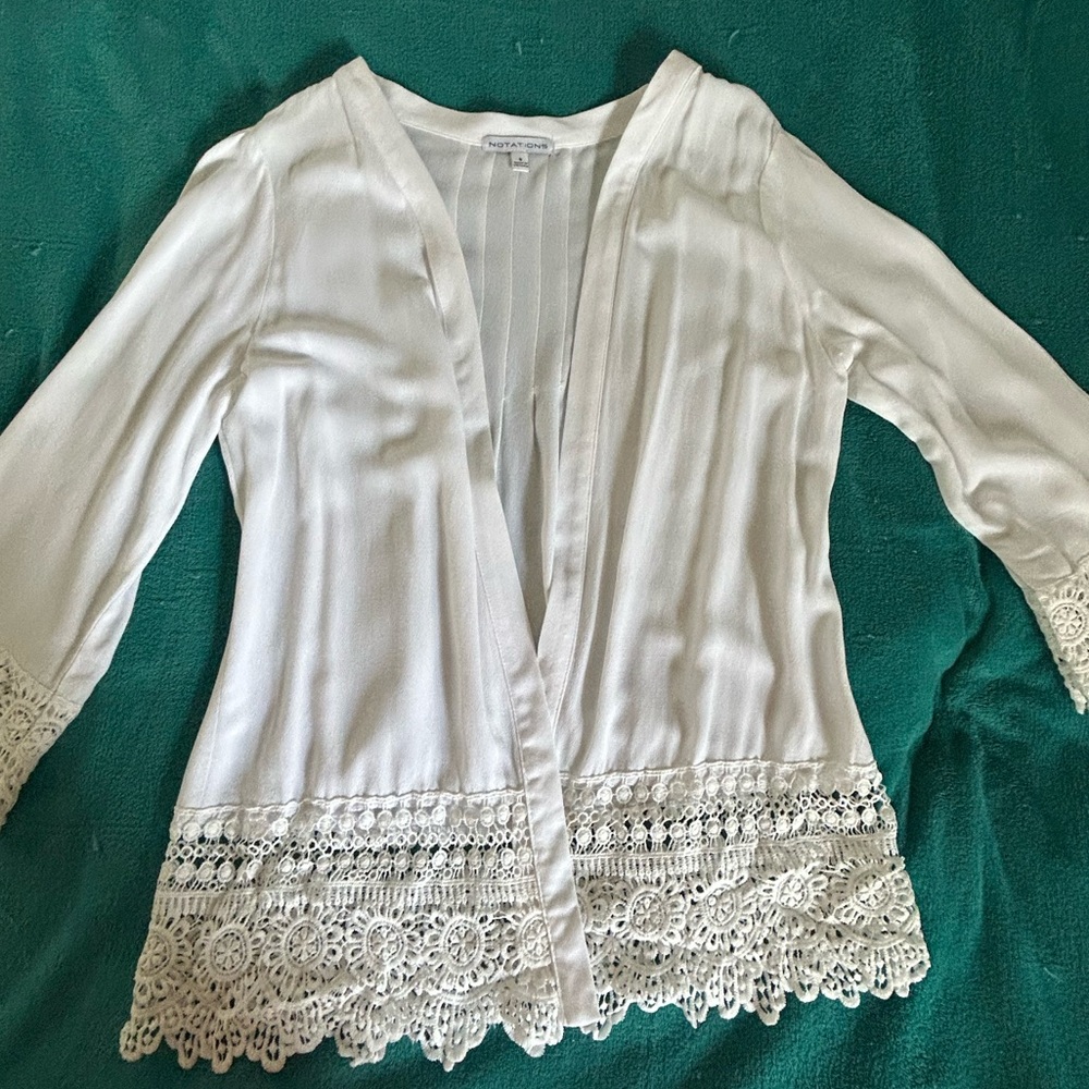 Notations White Open-Front Tunic with Lace Trim